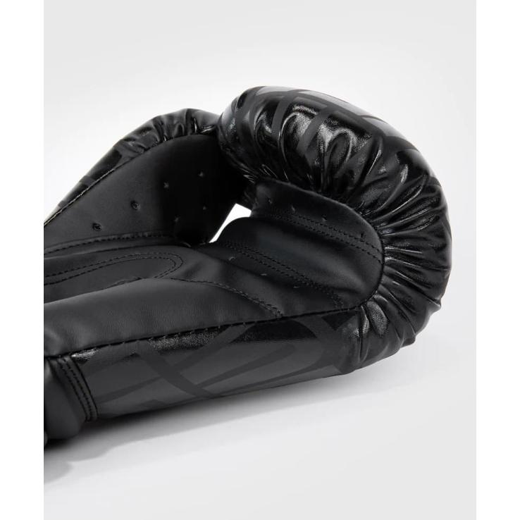 Venum 1.5 XT boxing gloves - black / gold